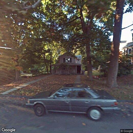 Primary Photo - 35 Circle St