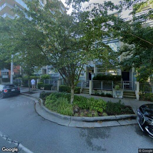 Photo principale - 310-310 W 1st Ave