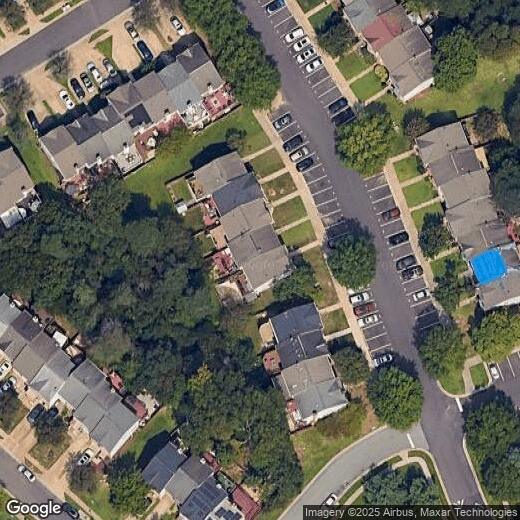 Primary Photo - 2110 Commodore Ct