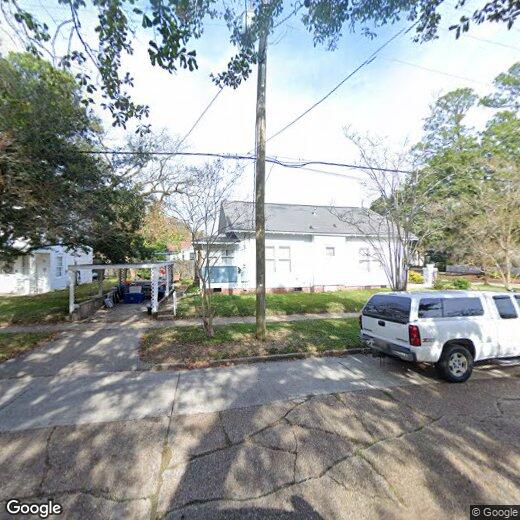 Primary Photo - 64 Demouy Ave