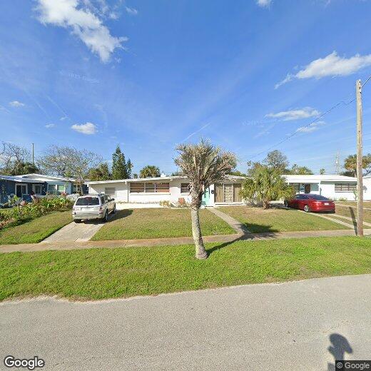 Primary Photo - 115 Essex Dr
