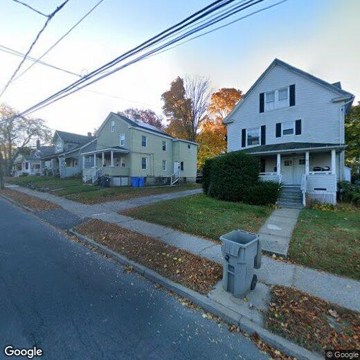 118 Woodland St, Bristol, CT 06010 Room for Rent in Bristol, CT