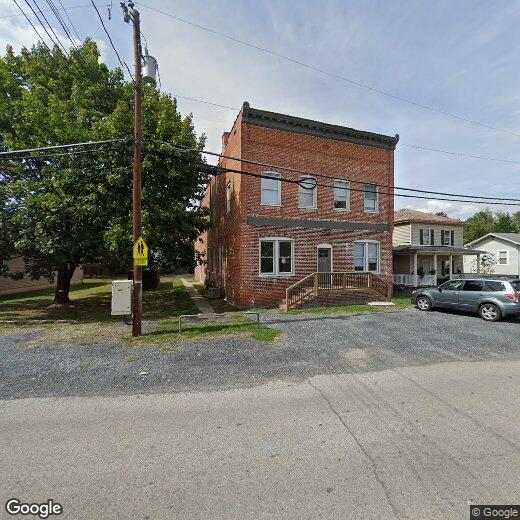 253 N Augusta Ave Unit 1, Waynesboro, VA 22980 Apartment for Rent in