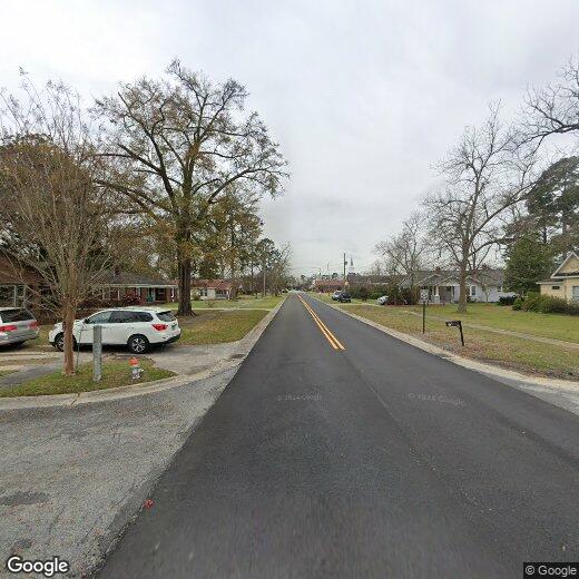 Primary Photo - 210 Parker Ave