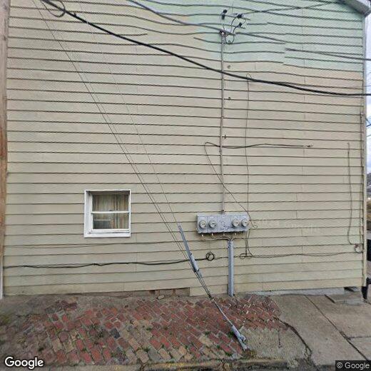 Primary Photo - 1332 Goettmann St