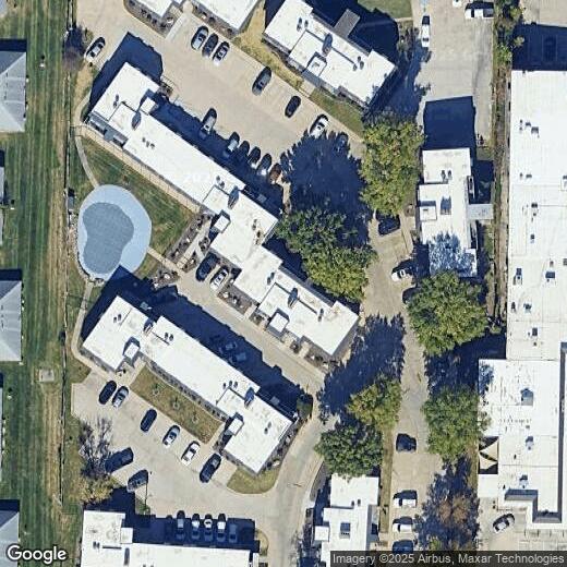 Primary Photo - 101 E Green Meadows Rd
