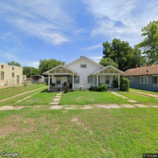 Primary Photo - 308 1/2 N 6th St