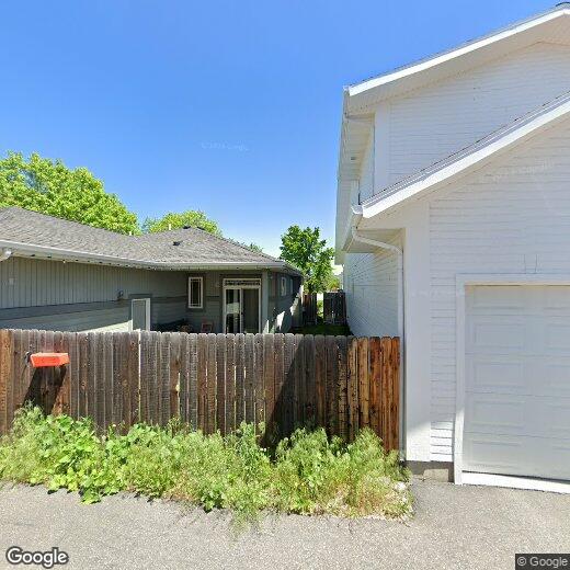2 br, 1.5 bath House 2281 Gallatin Green... House Rental in Bozeman