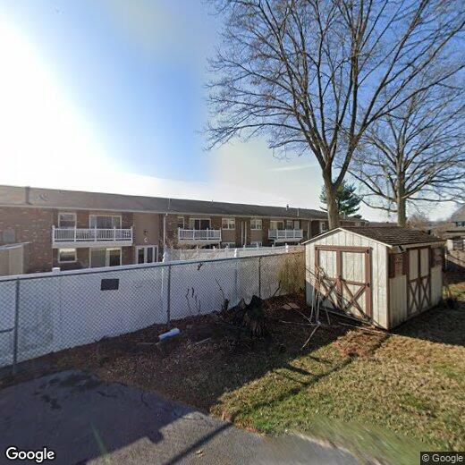 Primary Photo - 2916 State Hill Rd