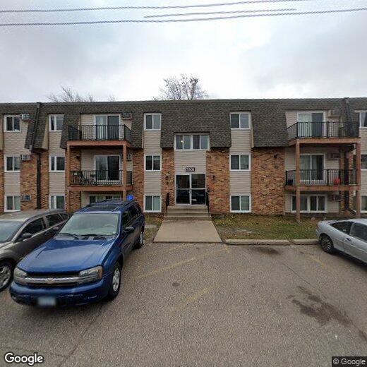 Primary Photo - 7501 Greenfield Ave