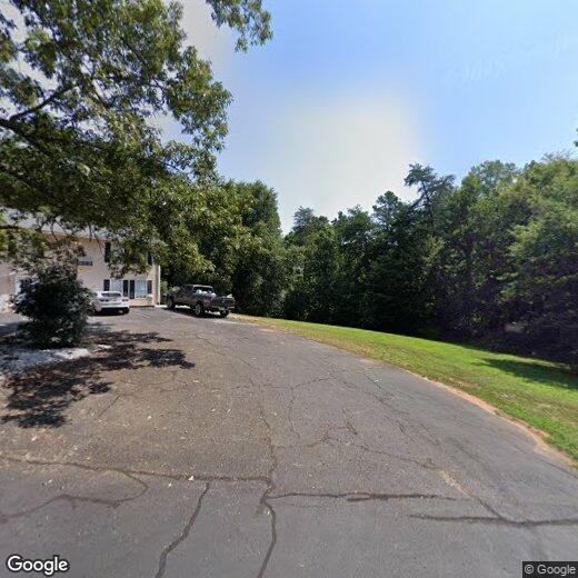 Primary Photo - 200 White Pine Dr