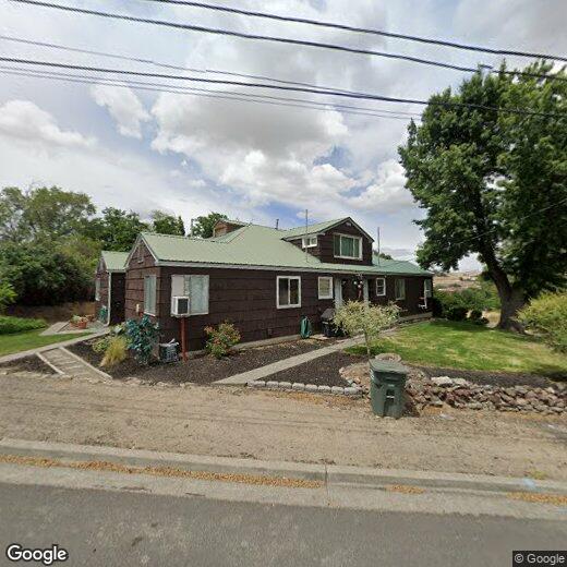 Primary Photo - Charming 2 Bedroom, 1 Bath House with Fenc...