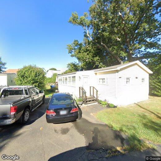 Primary Photo - 13 Green Acres Park Dr