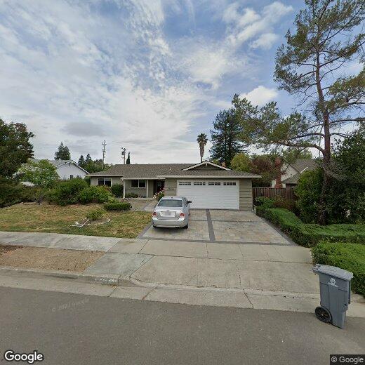 Foto principal - 22423 Saint Andrews Ave