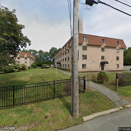 135 Grove St Unit 141, Rockland, MA 02370 Condo for Rent in Rockland