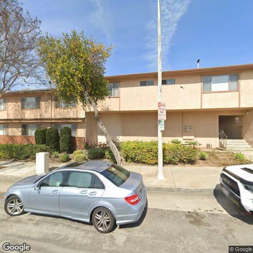 Primary Photo - 7052 Friends Ave