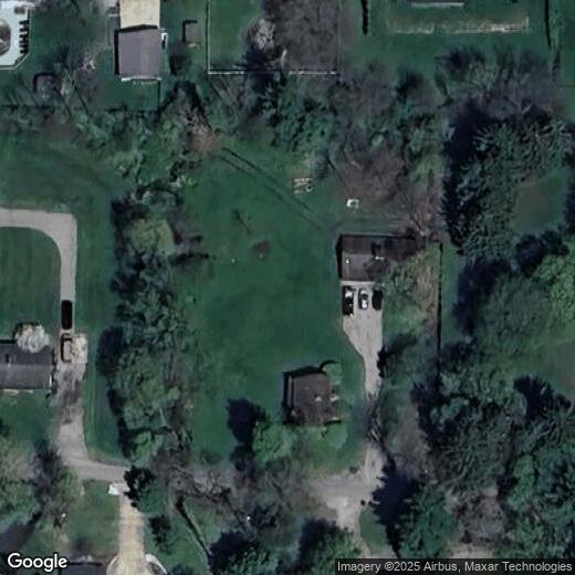 10 Audubon Ln, Poland, OH 44514