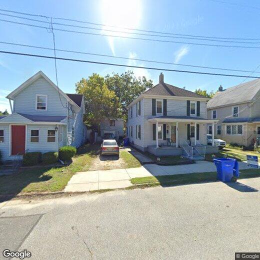 Primary Photo - Three Bedroom Single Family House