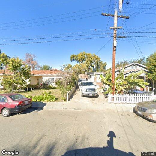 Primary Photo - 3 br, 1 bath House - 319 E. Adams #2