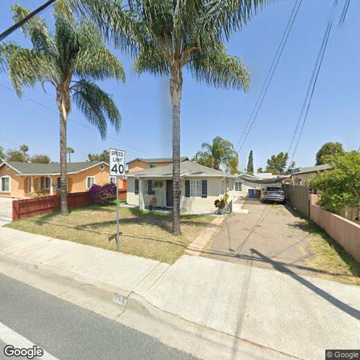 Primary Photo - 112 E Douglas Ave