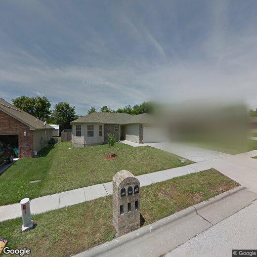 3 br, 2 bath House 659 S. Casa Grande Ave House Rental in Springfield, MO