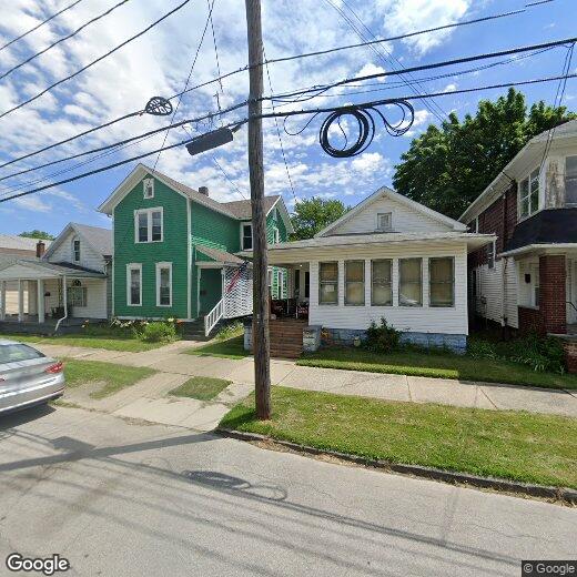 Primary Photo - 247 Field Ave