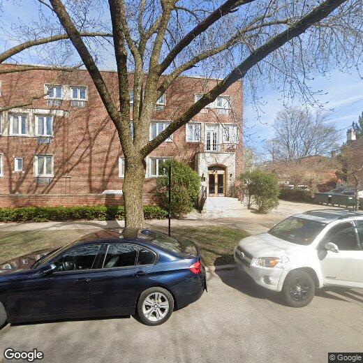 Foto principal - 7228 N Greenview Ave