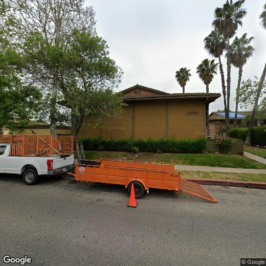 Primary Photo - 2041 E Grand Ave