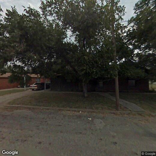 Primary Photo - 3701 Meadowbrook Dr
