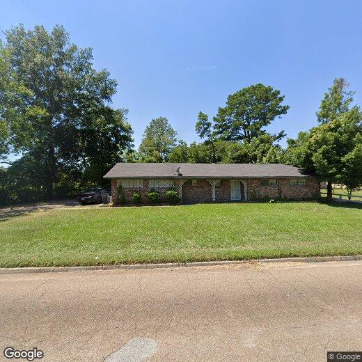Primary Photo - 1165 Ellis Ave