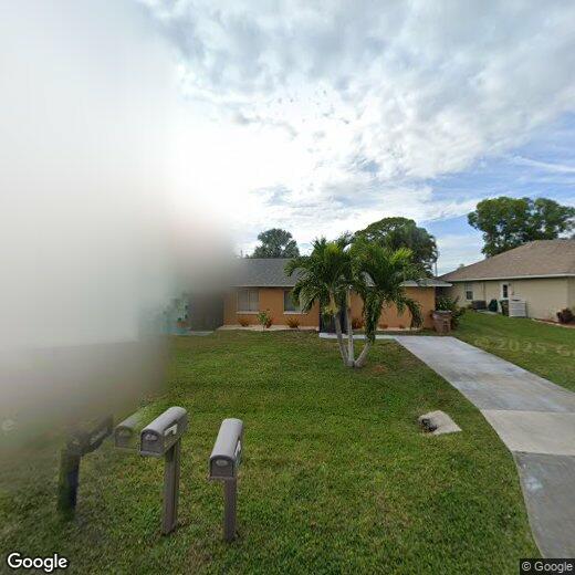 Primary Photo - 4530 SW 7th Pl