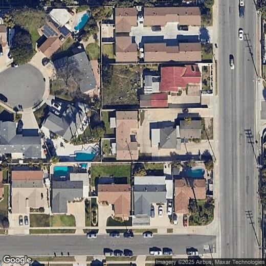 Foto principal - 13595 Newland St
