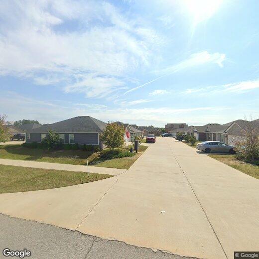 Primary Photo - 6821 Veterans Ave