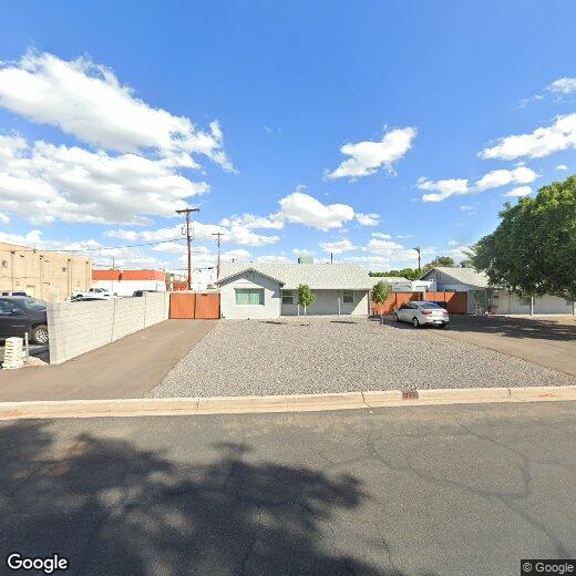 Primary Photo - 2837 N 24th Pl