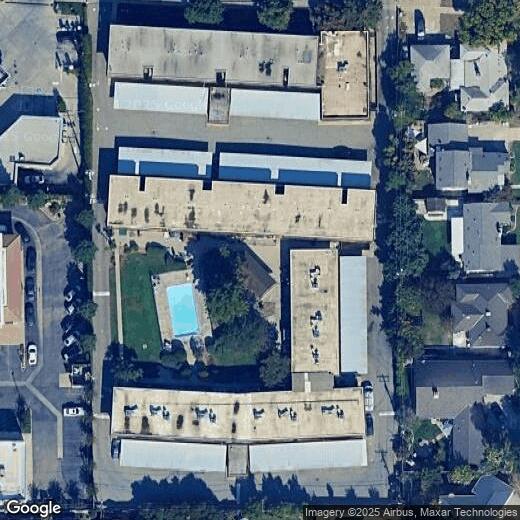 Primary Photo - 1120 W Lockeford St