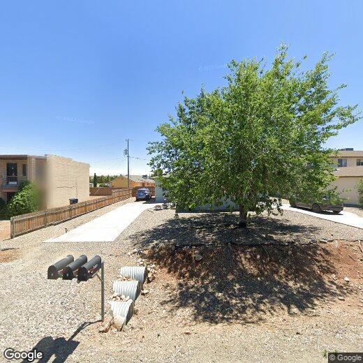 Primary Photo - 8439 E Yavapai Rd