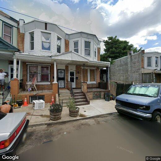 Foto principal - 3355 Argyle St