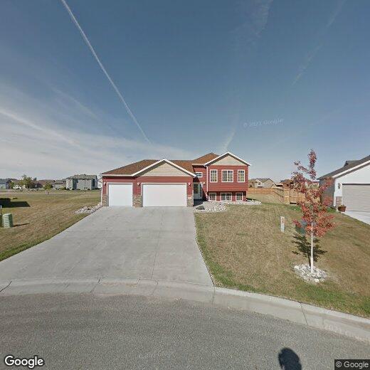 Primary Photo - 2 Bedroom 2 Bath House!