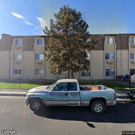 Primary Photo - 1001 Madeira Dr SE