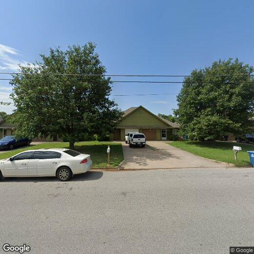 Primary Photo - 1022 W Coffin St