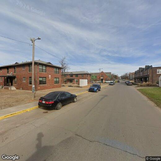 Primary Photo - 1221 N Blackwelder Ave