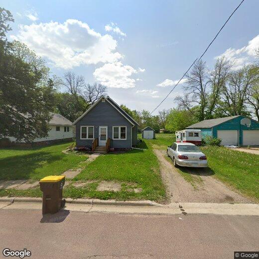 Primary Photo - 407 Mill St