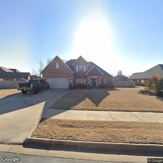 4 BD Bentonville Home in Wildwood Subdivis... House Rental in