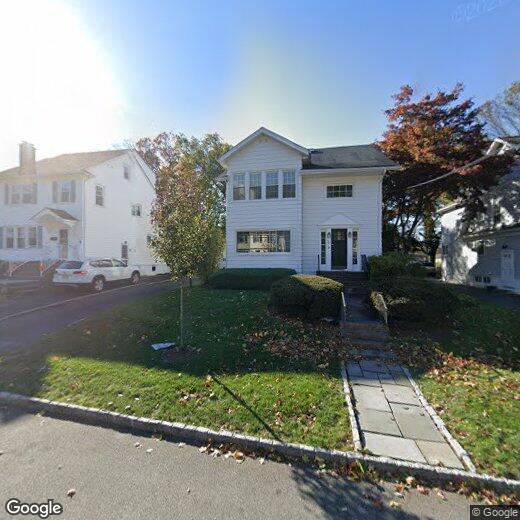Primary Photo - 34 Fairview Ave