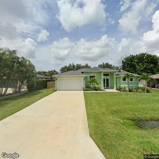 Primary Photo - Sea La Vie Beach House