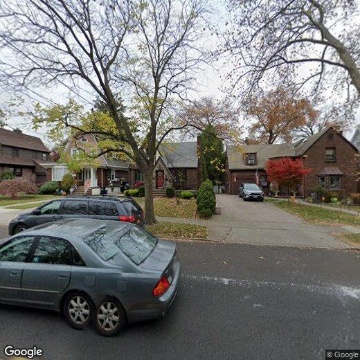 Primary Photo - 669 College Ave