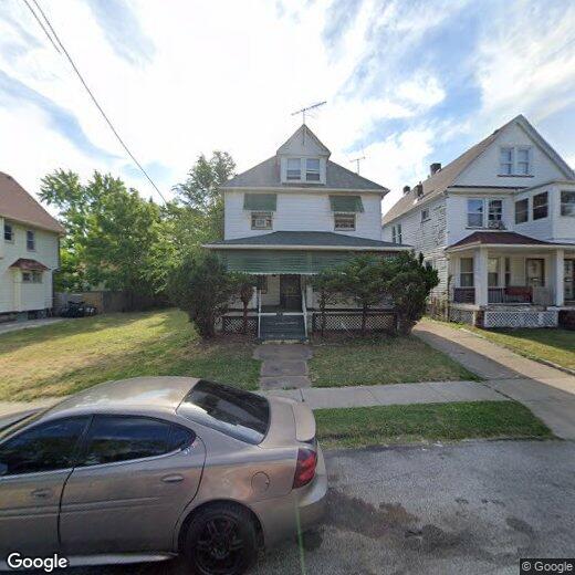 Primary Photo - 1121 E 111th St