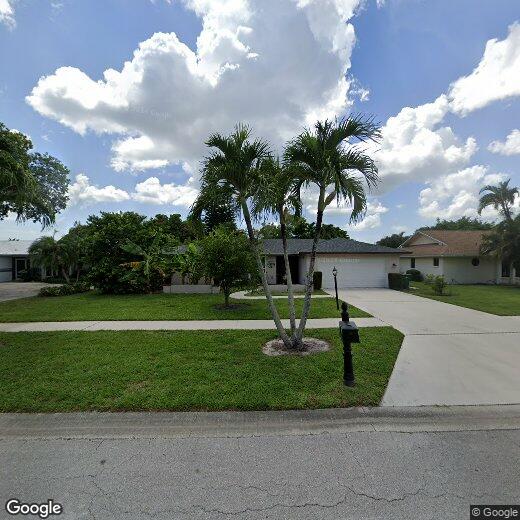 Primary Photo - 4532 Beechwood Lake Dr