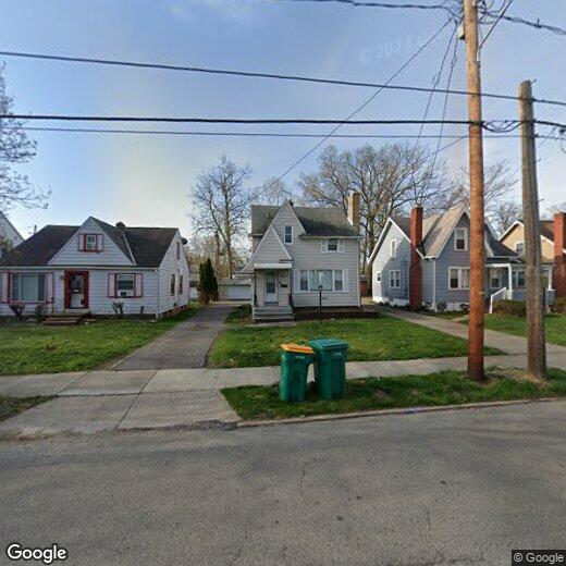 18820 Raymond St, Maple Heights, OH 44137 House Rental in Maple