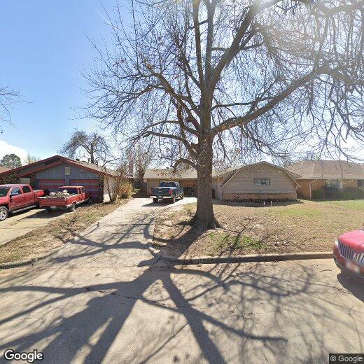 Foto principal - 3 bed, 2 bath home in Bethany ok